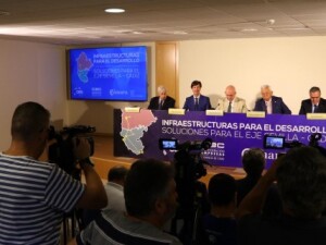 Rueda de prensa:  las organizaciones empresariales de Cádiz y Sevilla reclaman un plan integral de infraestructuras